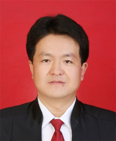 张伟